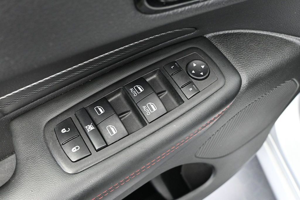 Used 2023 Dodge Durango GT AWD/4WD image 15