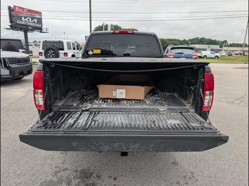 Used 2017 Nissan Frontier S RWD image 19