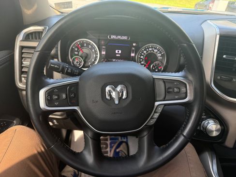 Certified 2021 RAM 1500 Laramie image 15