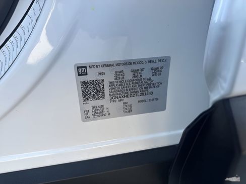 Used 2026 Chevrolet Equinox LT FWD image 34