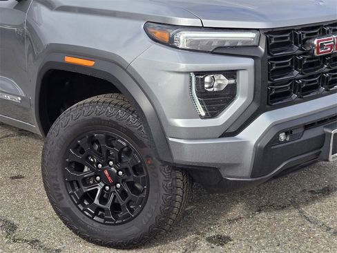 New 2026 GMC Canyon Elevation w/ Convenience Package image 9