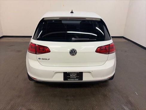 Used 2016 Volkswagen e-Golf SEL Premium image 9