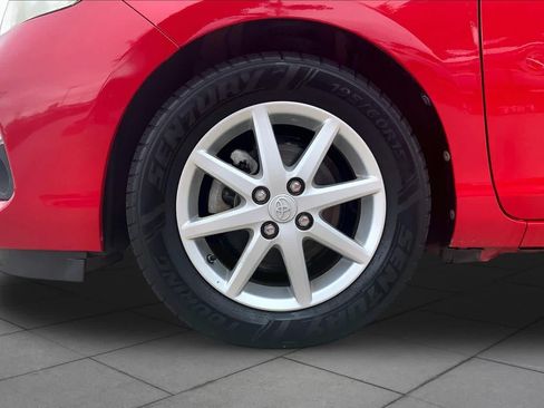 Used 2013 Toyota Prius C Three FWD image 10
