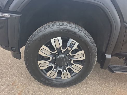 Certified 2024 GMC Sierra 2500 Denali w/ Denali Reserve Package image 38