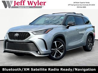 Used 2022 Toyota Highlander XSE AWD/4WD video 1