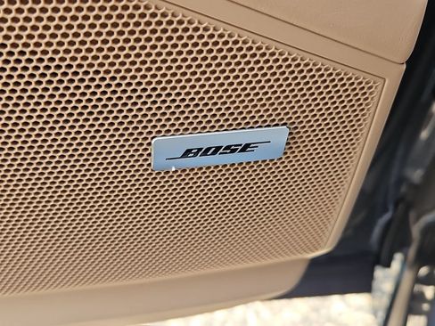 Certified 2026 Porsche Cayenne AWD/4WD image 18