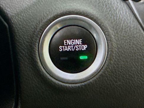 Used 2020 Buick Envision Essence FWD image 21