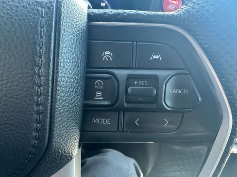 Used 2024 Toyota Tacoma TRD Sport AWD/4WD image 20