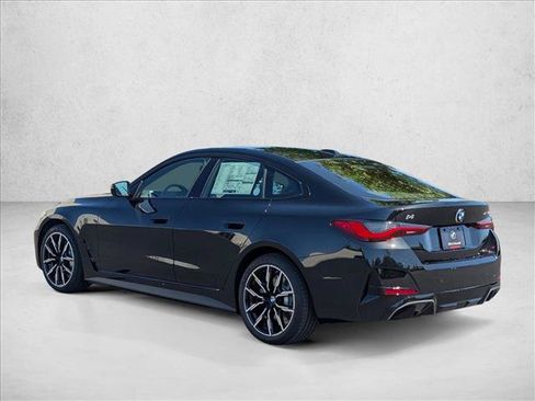 New 2026 BMW i4 xDrive40i AWD/4WD image 2
