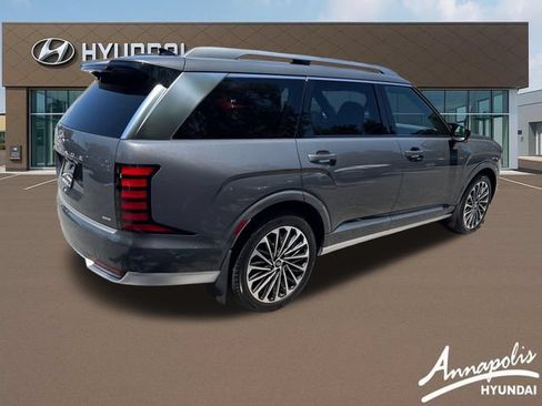 Certified 2026 Hyundai Palisade Calligraphy AWD/4WD image 5