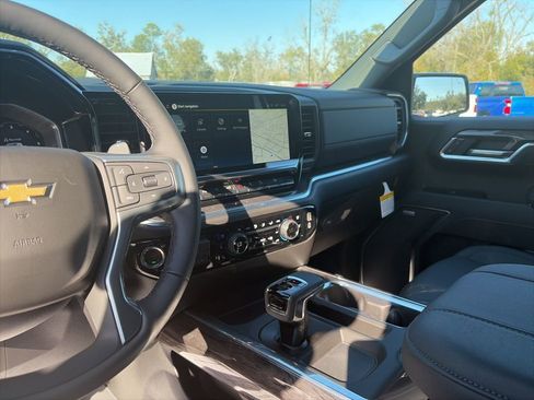 New 2026 Chevrolet Silverado 1500 LTZ image 24