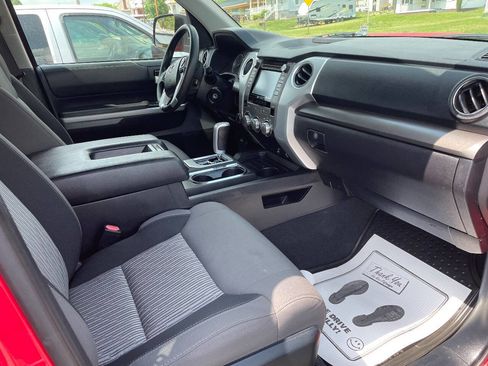 Used 2014 Toyota Tundra SR5 w/ TRD Off Road Package AWD/4WD image 11