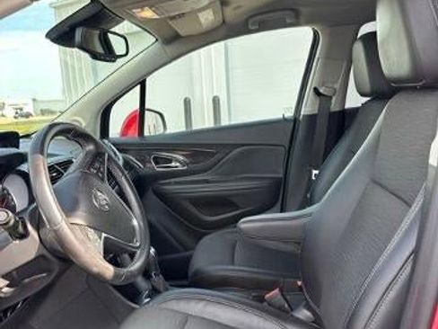 Used 2016 Buick Encore Convenience FWD image 12