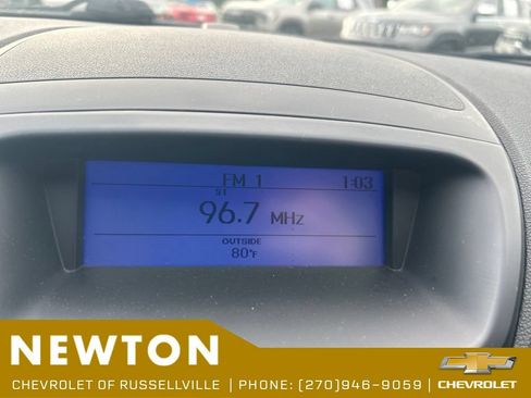 Used 2012 Hyundai Genesis 3.8 RWD image 5