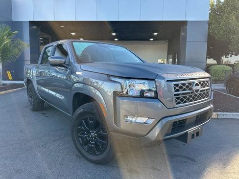 Certified 2024 Nissan Frontier SV w/ SV Convenience Package image 1