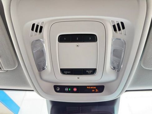 New 2025 Buick Envision Preferred image 30