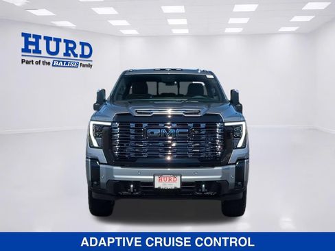 New 2026 GMC Sierra 2500 Denali Ultimate AWD/4WD image 17