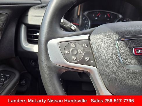 Used 2024 GMC Terrain SLT AWD/4WD image 27