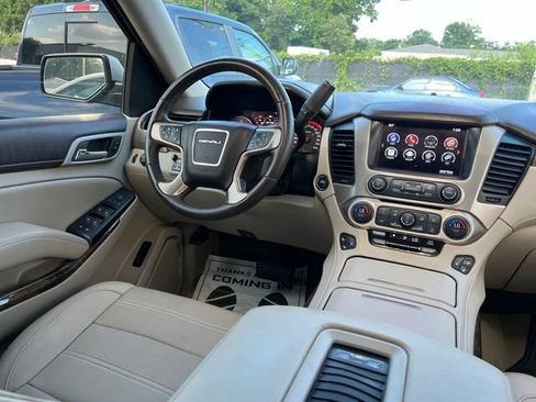 Used 2016 GMC Yukon XL Denali w/ Open Road Package RWD image 31