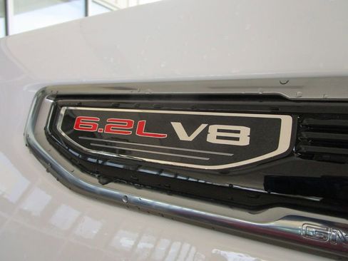 New 2026 GMC Sierra 1500 AT4 image 11