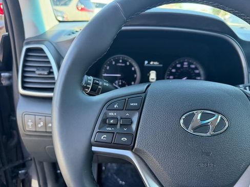 Used 2019 Hyundai Tucson Ultimate w/ Cargo Package FWD image 18