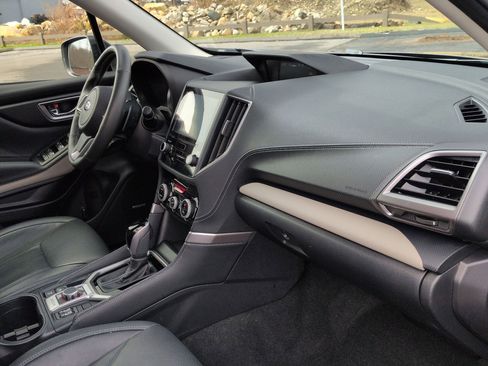 Used 2023 Subaru Forester Limited image 25