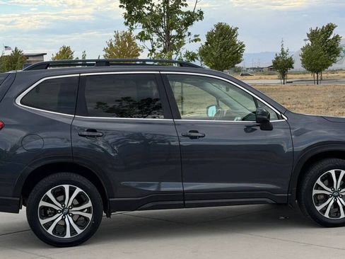 Used 2019 Subaru Forester Limited AWD/4WD image 5