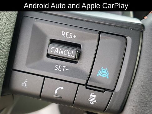 Used 2025 Nissan Rogue SV image 13