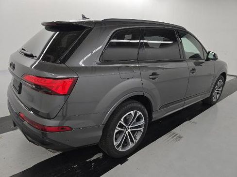 Used 2025 Audi Q7 2.0T Premium Plus w/ Premium Plus Package AWD/4WD image 2