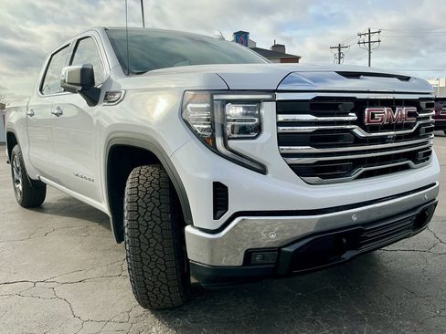 Used 2025 GMC Sierra 1500 SLT w/ SLT Premium Plus Package image 3