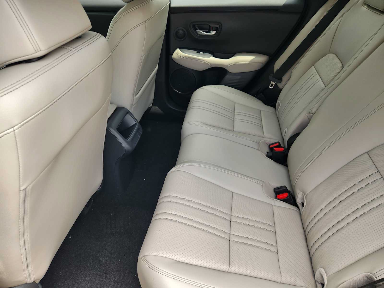 New 2027 Honda HR-V EX-L image 23