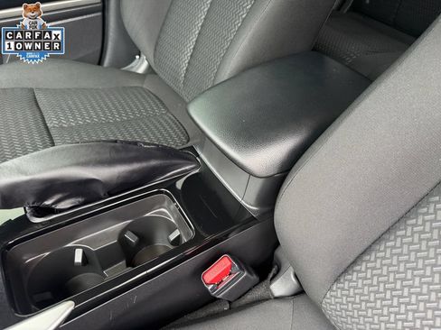 Used 2024 Mitsubishi Eclipse Cross AWD image 24
