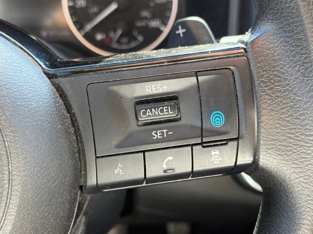 Used 2022 Nissan Rogue SV FWD image 16