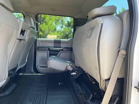 Used 2017 Ford F250 XL w/ Power Equipment Group AWD/4WD image 11