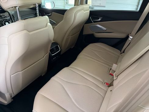 Used 2022 Acura RDX AWD w/ Advance Package image 4