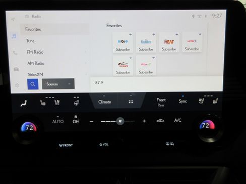 Used 2025 Lexus RX 350 w/ Convenience Package image 35