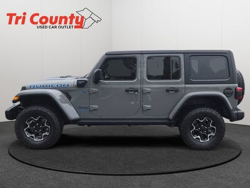 Used 2021 Jeep Wrangler Unlimited Rubicon 4xe w/ Dual Top Group AWD/4WD image 5