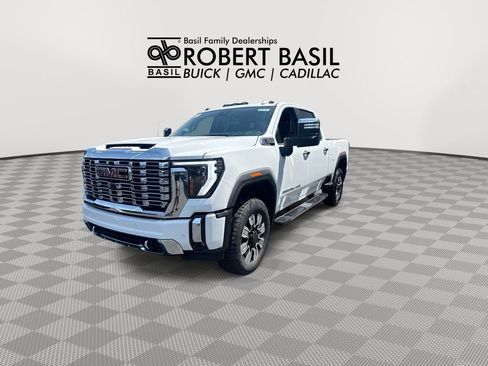 New 2026 GMC Sierra 2500 Denali w/ Denali Reserve Package AWD/4WD image 4