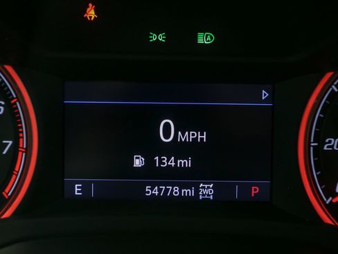Used 2022 Chevrolet TrailBlazer RS w/ Technology Package AWD/4WD image 36