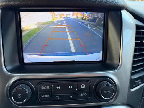 Used 2017 Chevrolet Tahoe LT image 25