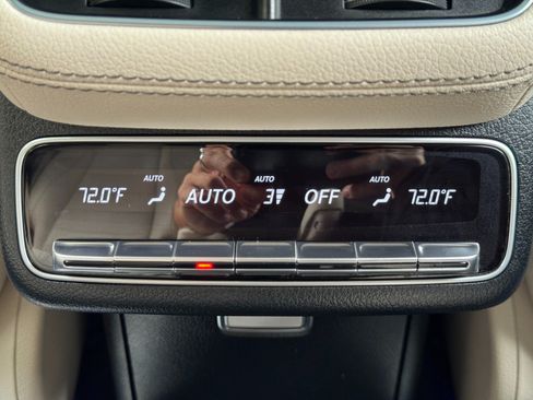 Used 2023 Mercedes-Benz GLS 450 4MATIC image 38