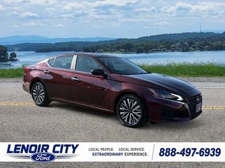 Used 2025 Nissan Altima 2.5 SV FWD video 1