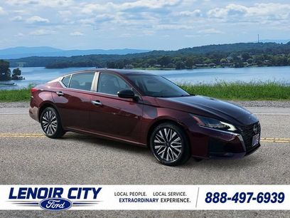 Used 2025 Nissan Altima 2.5 SV