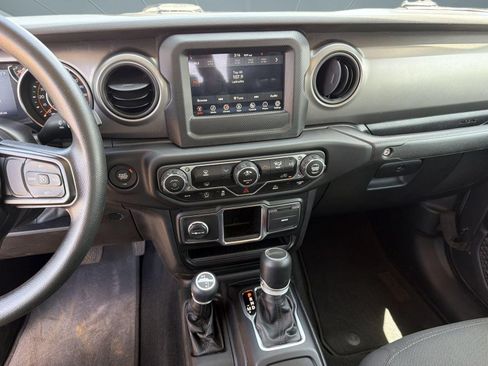 Used 2023 Jeep Gladiator Sport w/ Trailer Tow Package AWD/4WD image 19