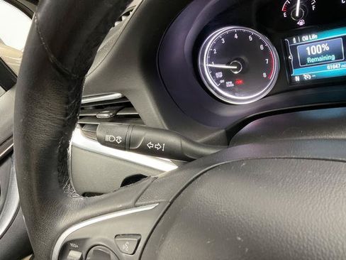 Used 2019 Buick Enclave Essence FWD image 21
