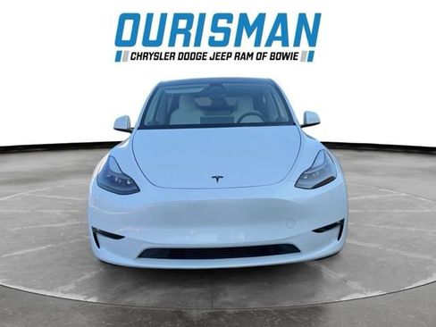 Used 2023 Tesla Model Y Long Range image 8