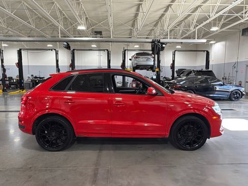 Used 2018 Audi Q3 2.0T Premium Plus w/ Premium Plus Package AWD/4WD image 25