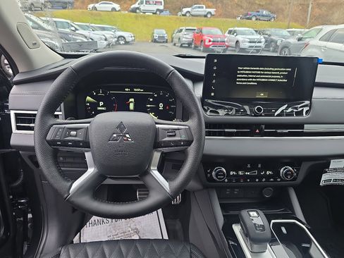 New 2026 Mitsubishi Outlander SEL AWD/4WD image 15