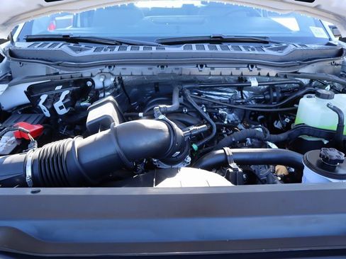 New 2026 Ford F250 XL w/ XL Driver Assist Package AWD/4WD image 18