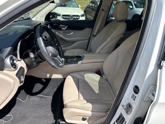 Used 2022 Mercedes-Benz GLC 300 w/ Multimedia Package Lite image 12